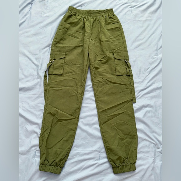 Army Green Cargo Pant Joggers - Picture 1 of 2